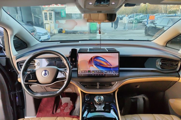 Used Denza D9 2022 DM-i 970 Four-Wheel Drive Prestige Model
