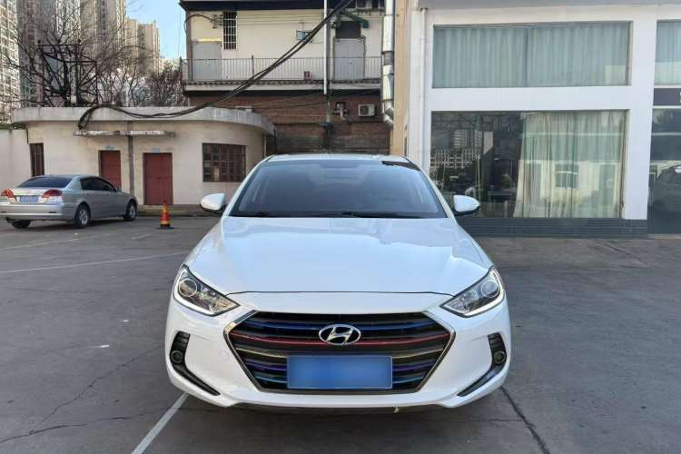 Used Hyundai Elantra 2016 1.6L Automatic ZhiXuan – Elite Version
