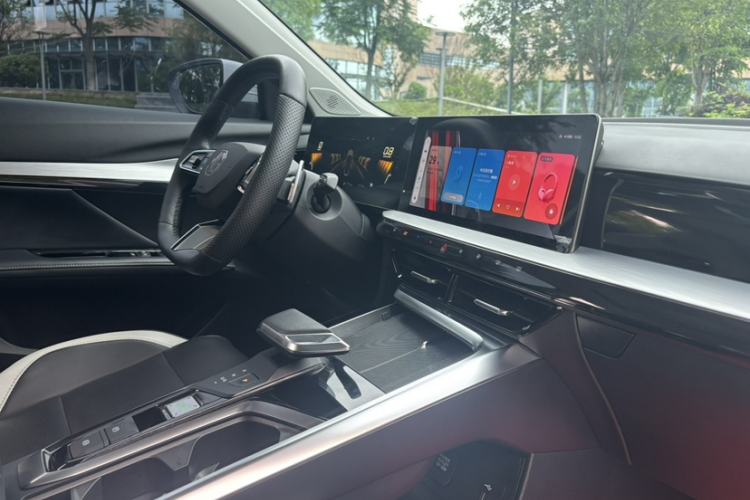 Used MG 5 Scorpio 2022 1.5T Luxury Edition
