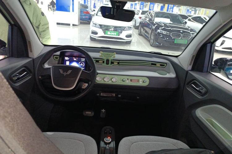 Used Wuling Hongguang MINIEV 2021 Macaron Premium Model – Lithium Iron Phosphate
