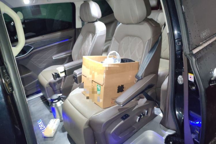 Used Volkswagen Viloran 2023 380TSI Prestige Edition
