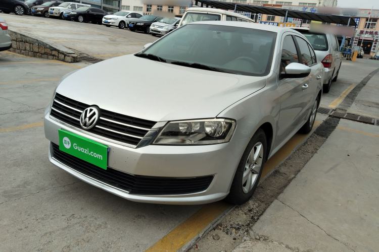 Used Volkswagen Lavida 2013 Revised Classic 1.6L Automatic Fashion Edition