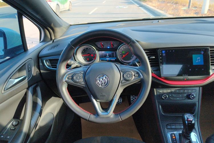 Used Buick Verano 2019 Two-Door GS 20T Dual-Clutch Luxury Model