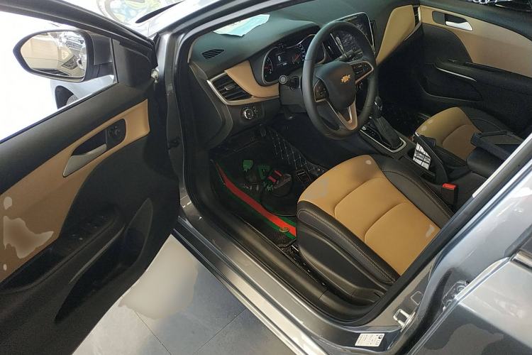 Used Chevrolet Monza 2022 320 Automatic Enjoyment Sunroof Version
