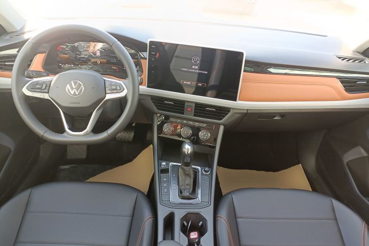 Used Volkswagen Bora 
