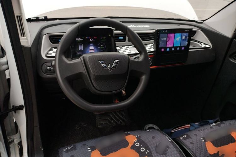 Used Wuling Hongguang MINIEV 2020 Freedom Version Lithium Iron Phosphate
