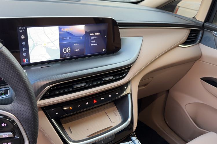 Used Buick GL8 New Energy 2025 Lu Shang Luxury Edition 7-Seater
