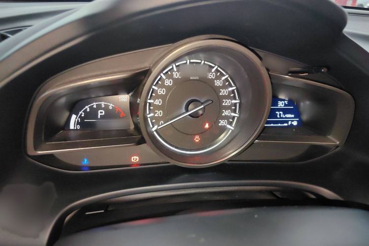 Used Mazda CX-4 2018 2.0L Automatic Two-Wheel Drive Blue Sky Dynamic Version China VI Standard