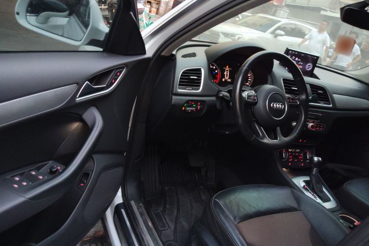 Used Audi Q3 2017 30 TFSI Fashion Model