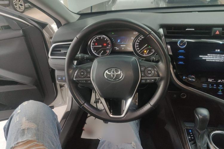 Used Toyota Camry 2019 2.0G Luxury Edition China VI Standard
