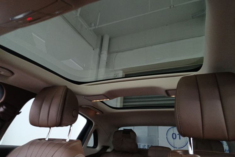 Used Mercedes-Benz E-Class 2023 Updated E 300 L Fashion Edition
