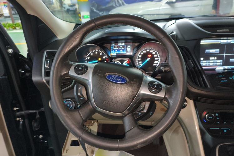 Used Ford Kuga 2013 2.0L GTDi Four-Wheel-Drive Elite Model