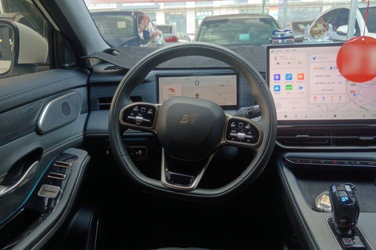 Used Jetour X90 PRO 2024 2.0T DCT Ultimate 7-Seater
