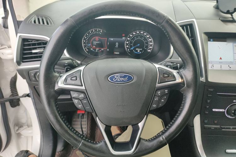 Used Ford Edge 2016 EcoBoost 245 Four-Wheel Drive Titanium 7-Seater
