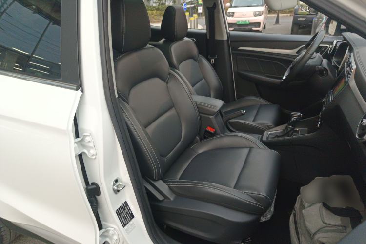 Used MG ZS 2018 1.5L Automatic Luxury Edition China V Standard