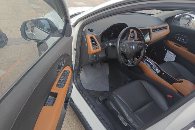 Used Honda Vezel 2015 1.8L CVT 2WD Luxury Model