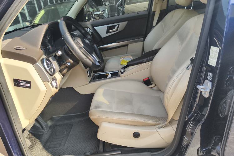 Used Mercedes-Benz GLK-Class 2015 GLK 260 4MATIC Dynamic Edition Ultimate Version
