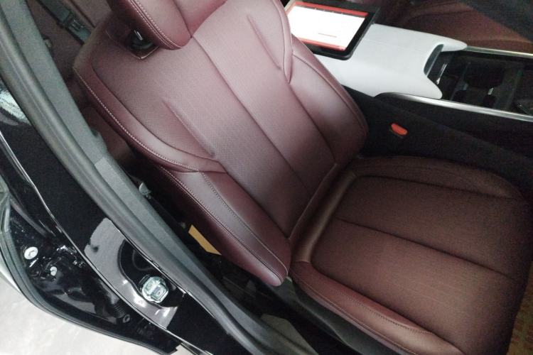 Used Buick LaCrosse 2025 28T Platinum Edition
