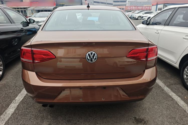 Used Volkswagen Lamando 2017 230TSI DSG Fashion Edition
