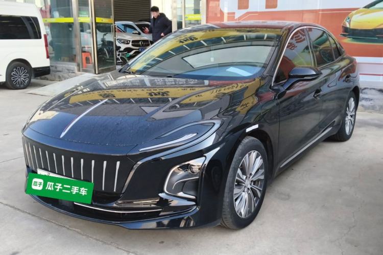 Used Hongqi E-QM5 2023 Base Travel Edition
