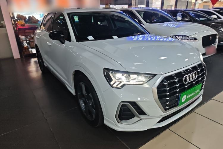 Used Audi Q3 2022 35 TFSI Fashion Dynamic Model
