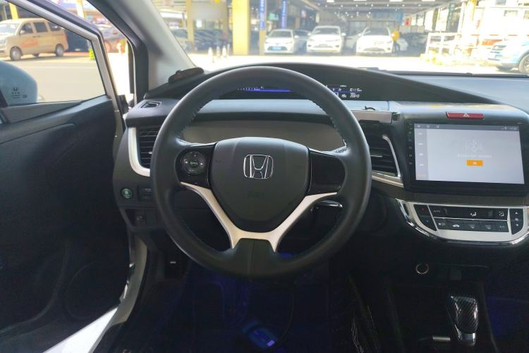 Used Honda Jade 2017 1.8L Automatic Classic Edition 5 seats
