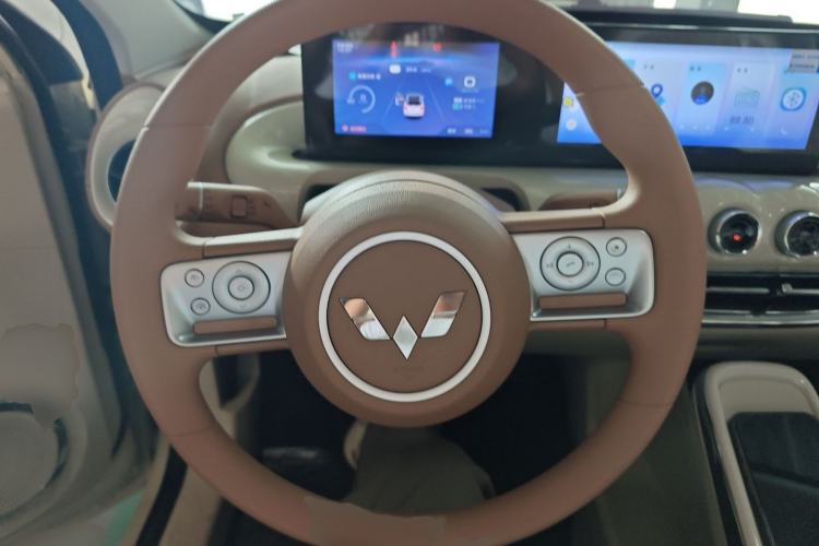 Used Wuling Bingo 2025 333 km Enjoyment Version
