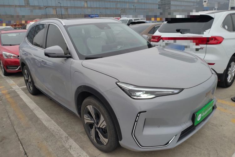 Used  E5 2024 530km Starship Edition
