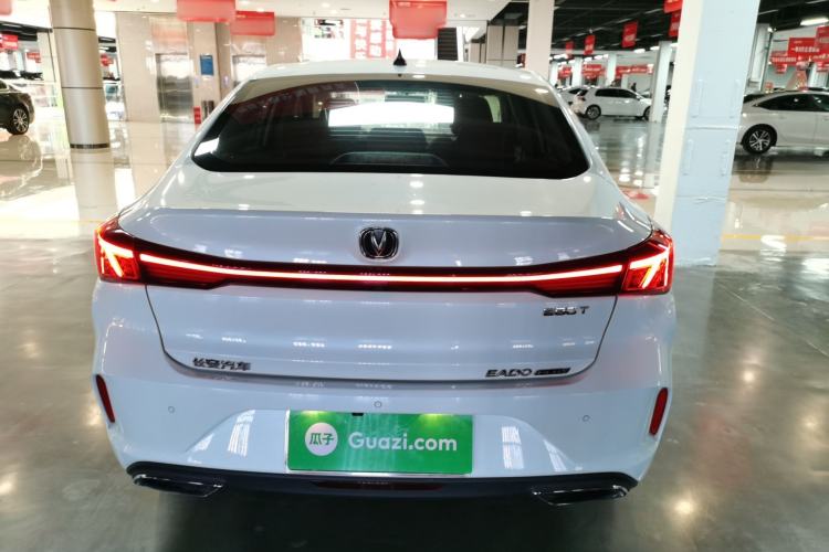 Used Changan Eado 2022 PLUS Blue Whale NE 1.4T GDI DCT Prestige Edition
