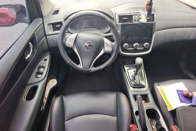 Used Nissan Tiida 2021 1.6L CVT Cool Edition
