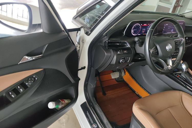 Used Buick GL6 2021 323T Mild Hybrid Connect Luxury Model
