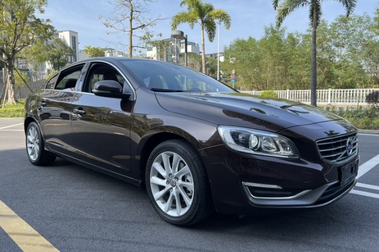 Used Volvo S60 2018 S60L T3 Smart Upgrade Edition
