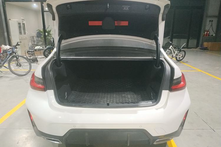 Used BMW 3 Series 2024 325Li M Sport Package
