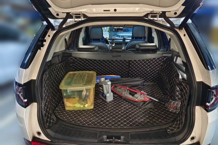 Used Land Rover Discovery Sport 2017 2.0T SE
