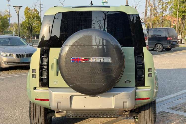 Used Land Rover Defender 2023 110 3.0T P400 75th Anniversary Legend Edition
