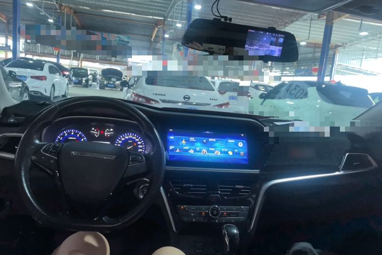 Used Venucia T90 2018 2.0L CVT Smart Connect Luxury Edition China V Standard