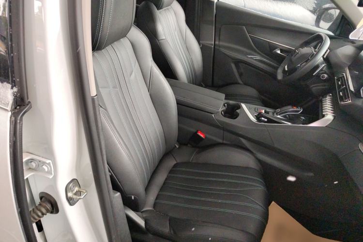 Used Peugeot 5008 2023 400THP Passionate Full-Seat Edition 7 Seats
