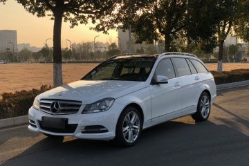 Used Mercedes-Benz C-Class 2011 C 200 Fashion Travel Edition