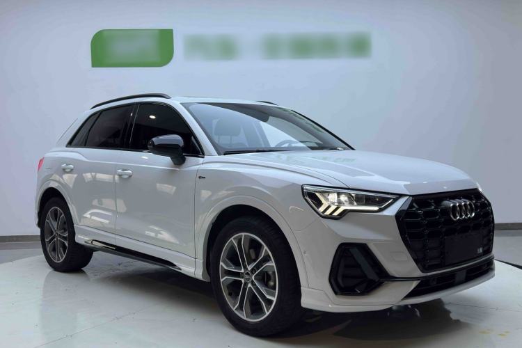Used Audi Q3 2023 35 TFSI Fashion Dynamic Model (1.4T)