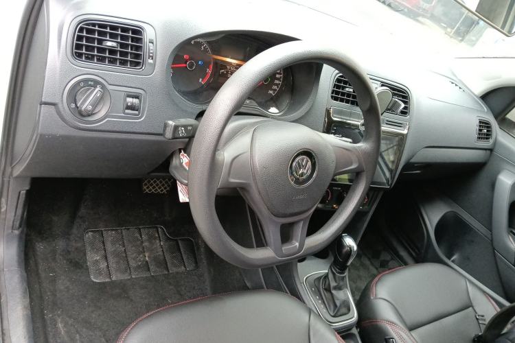 Used Volkswagen Polo 2016 1.4L Automatic Trendy Model
