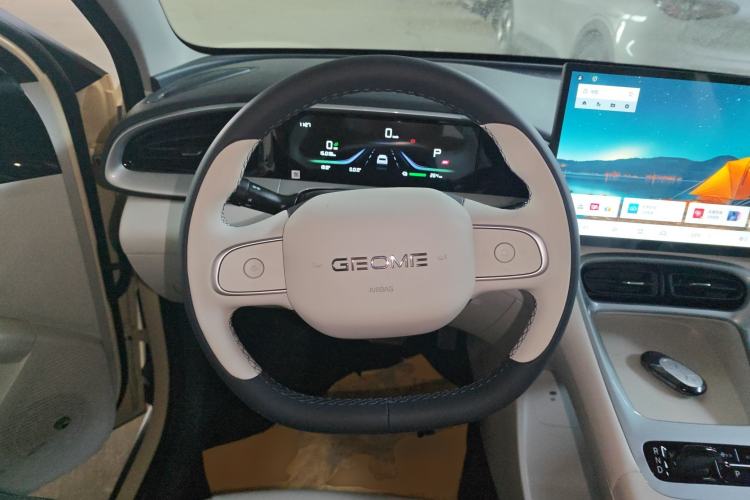 Used Geely Galaxy Geome 2026 Model 310km Dream Edition
