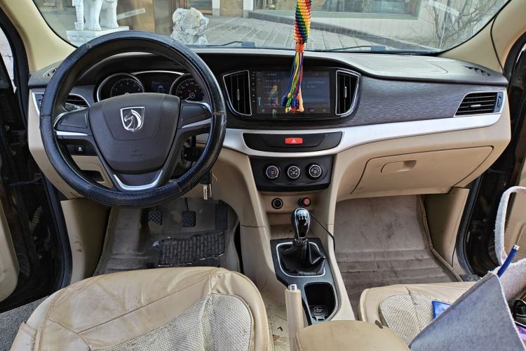 Used Baojun 730 2016 1.5L Manual Value Edition 7 Seats China V Emission Standard