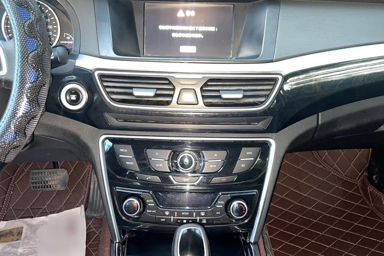 Used Geely Auto Emgrand GT 2016 1.8T Zunya Model
