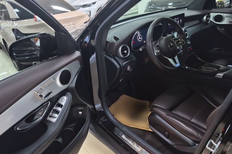 Used Mercedes-Benz GLC 2022 Refreshed GLC 260 L 4MATIC Dynamic Edition
