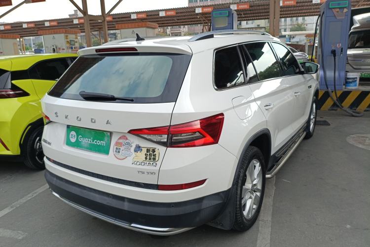 Used Skoda Kodiaq 2019 Facelifted TSI330 7-Seater Two-Wheel-Drive Luxury Enjoyment Edition China VI Standard
