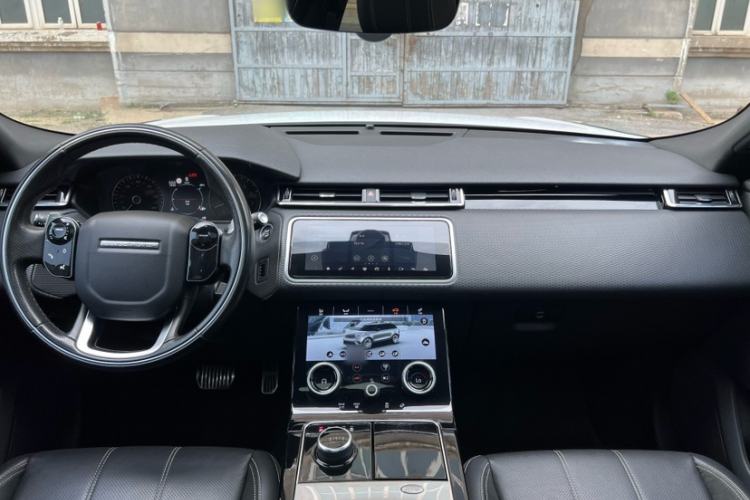 Used Land Rover Range Rover Velar 2019 250 PS R-DYNAMIC S