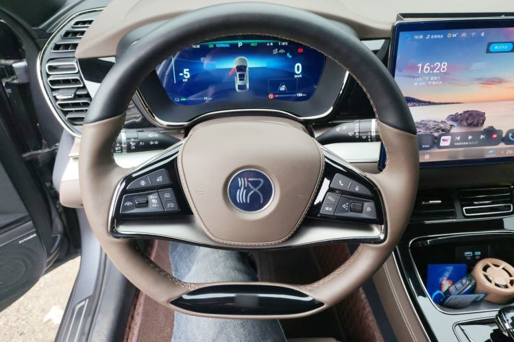 Used BYD Han 2024 DM-i Glory Edition 121KM Prestige Model