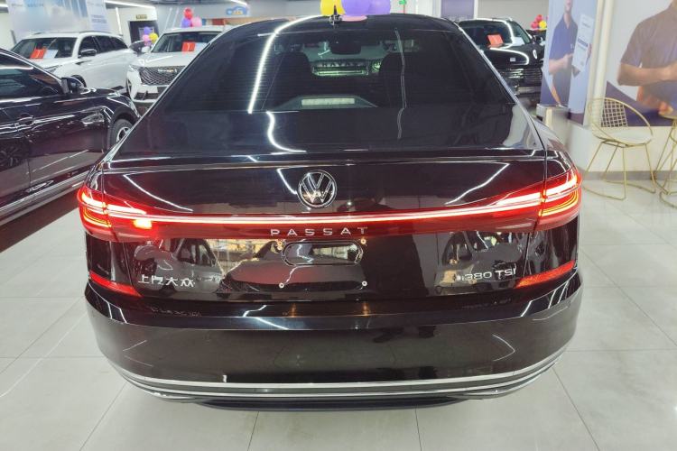 Used Volkswagen Passat 2025 Premium Version 380TSI Dragon Edition