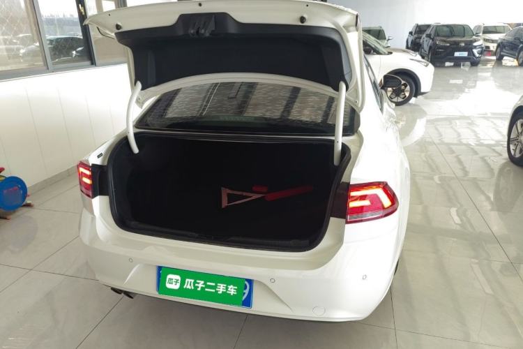 Used Volkswagen Lamando 2018 230TSI DSG Fashion Edition
