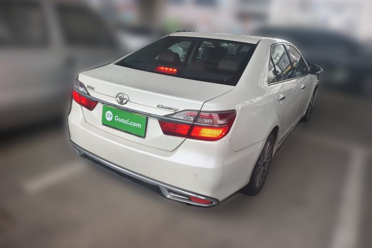 Used Toyota Camry 2016 2.5G 10th Anniversary Deluxe Navigation Edition
